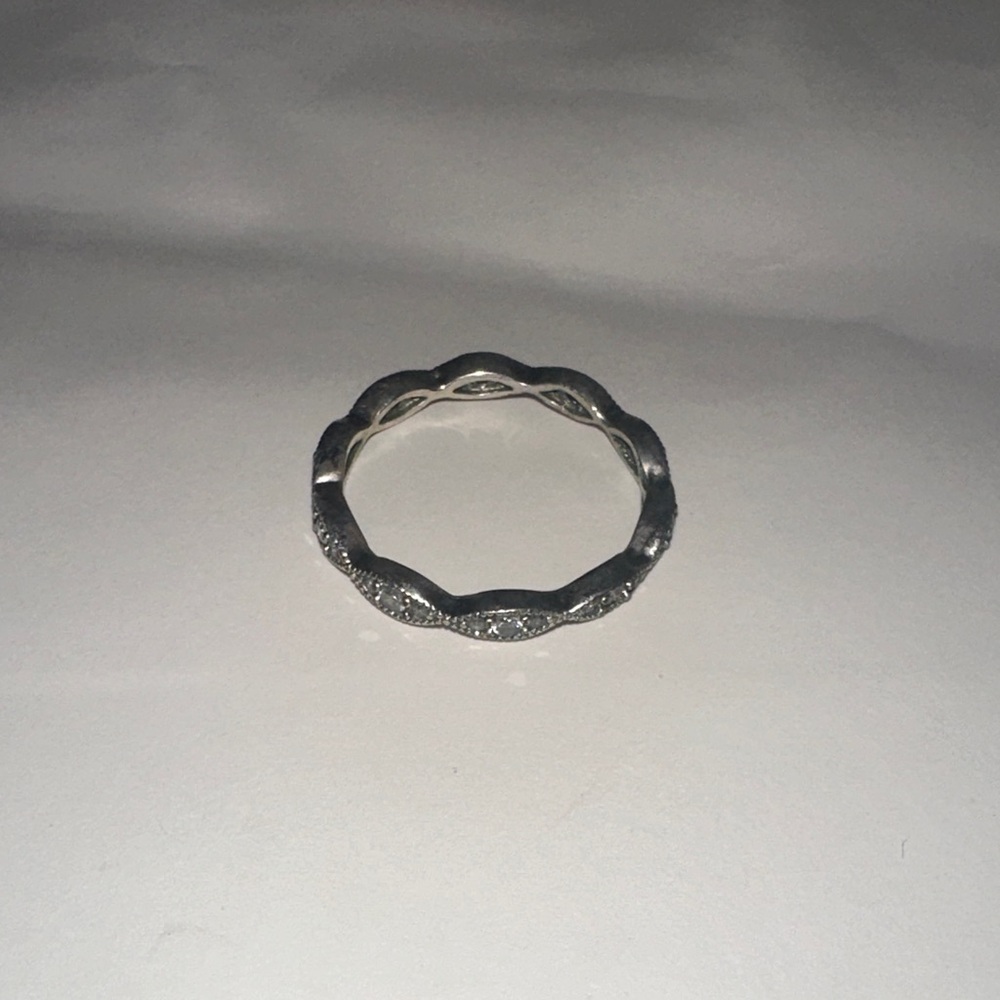 Elegant Silver Women's Ring
